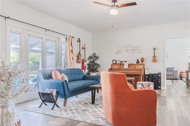 5739 N Pleasant Avenue, Fresno, CA 93711