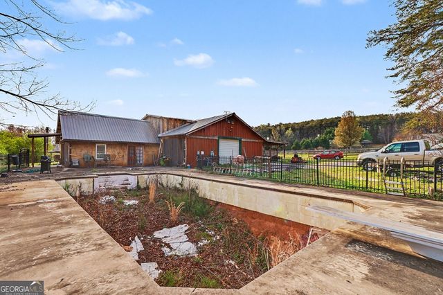 151 Sugar Hill Road NE, Rydal, GA 30171
