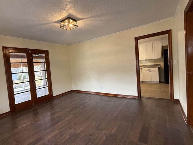 13725 10TH STREET, Dade City, FL 33525