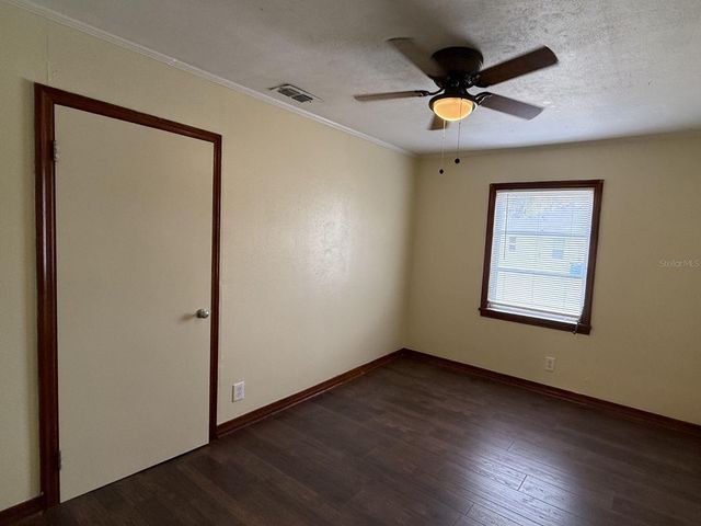 13725 10TH STREET, Dade City, FL 33525