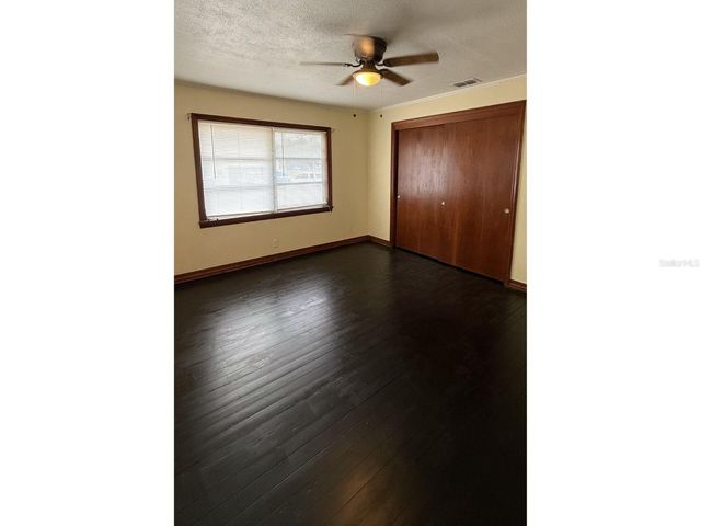 13725 10TH STREET, Dade City, FL 33525