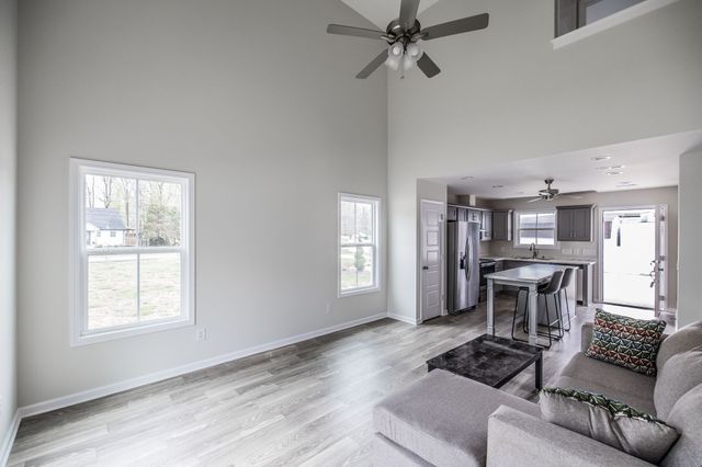 100 Billy Robb St Unit B, Greenbrier, TN 37073