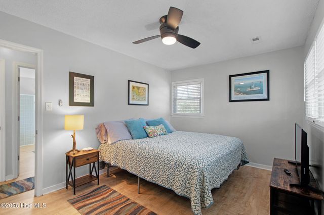 124 Leffers Lane, Beaufort, NC 28516