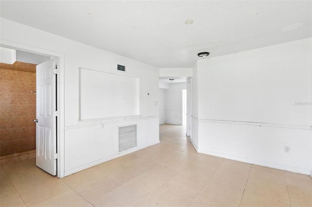 8940 ROCKY CREEK DRIVE, Tampa, FL 33615