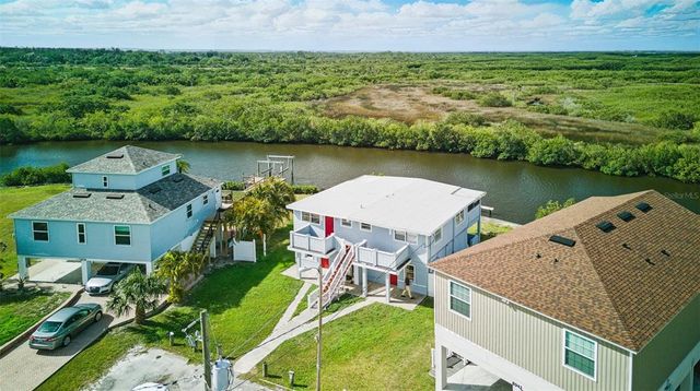 8940 ROCKY CREEK DRIVE, Tampa, FL 33615