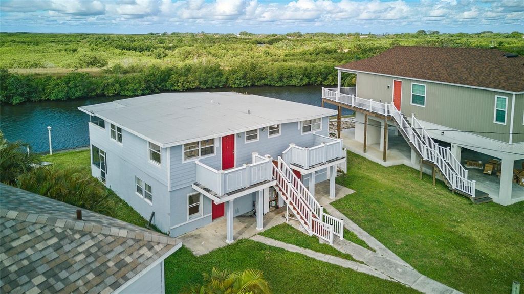 8940 ROCKY CREEK DRIVE, Tampa, FL 33615