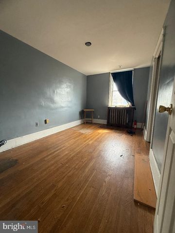 232 ASHBY RD, Upper Darby, PA 19082