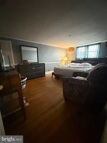 232 ASHBY RD, Upper Darby, PA 19082