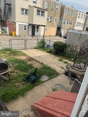232 ASHBY RD, Upper Darby, PA 19082