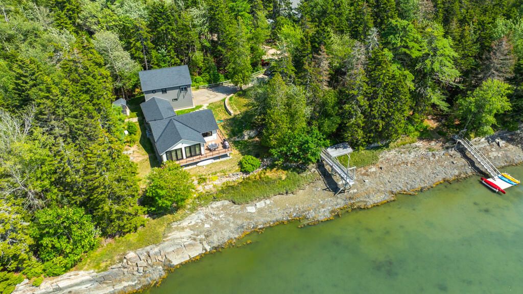 22 Little Crow Point, Harpswell, ME 04079 — photo 2