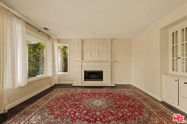 23216 Park Corniche, Calabasas, CA 91302