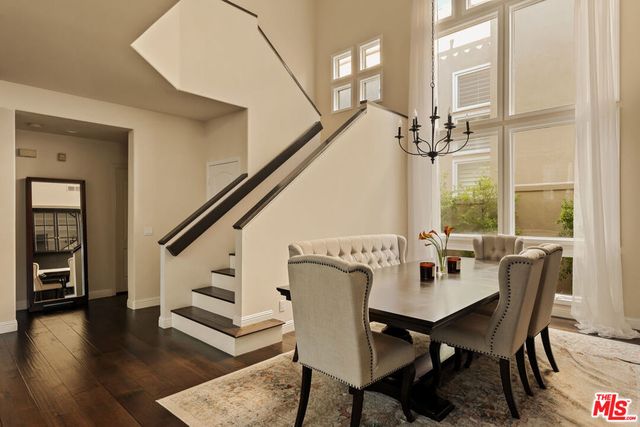 23216 Park Corniche, Calabasas, CA 91302