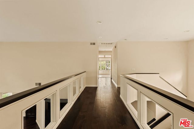 23216 Park Corniche, Calabasas, CA 91302