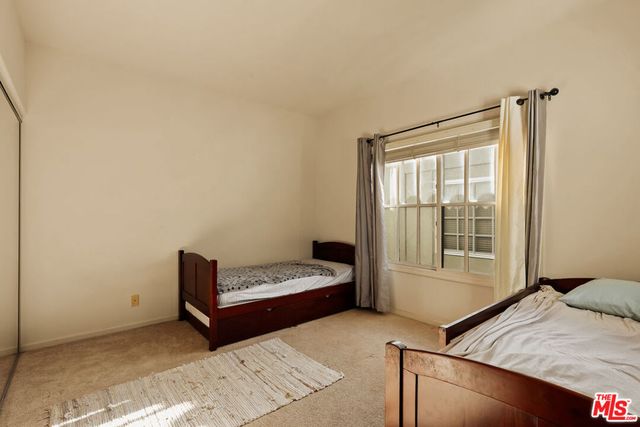 23216 Park Corniche, Calabasas, CA 91302