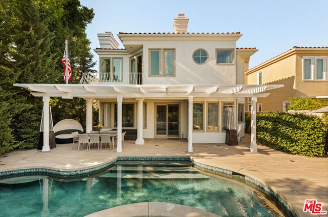 23216 Park Corniche, Calabasas, CA 91302