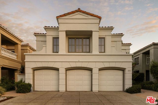 23216 Park Corniche, Calabasas, CA 91302
