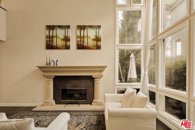 23216 Park Corniche, Calabasas, CA 91302
