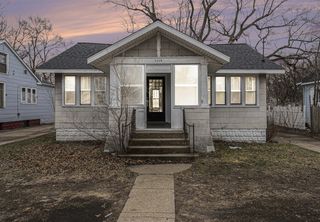 1119 E Apple Avenue, Muskegon, MI 49442