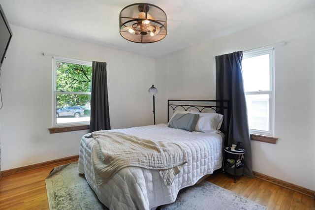 1416 W 7th Street, Cedar Falls, IA 50613