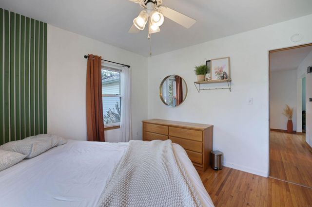 1416 W 7th Street, Cedar Falls, IA 50613