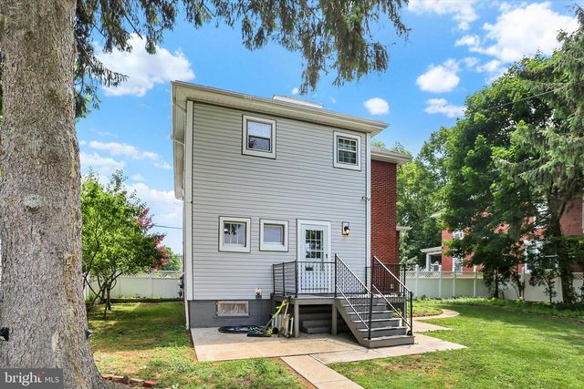 528 S HANOVER ST, Carlisle, PA 17013