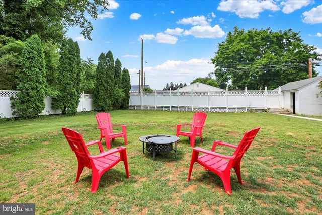 528 S HANOVER ST, Carlisle, PA 17013