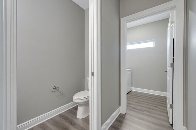 2339 Hadleigh Hills Court, Navarre, FL 32566