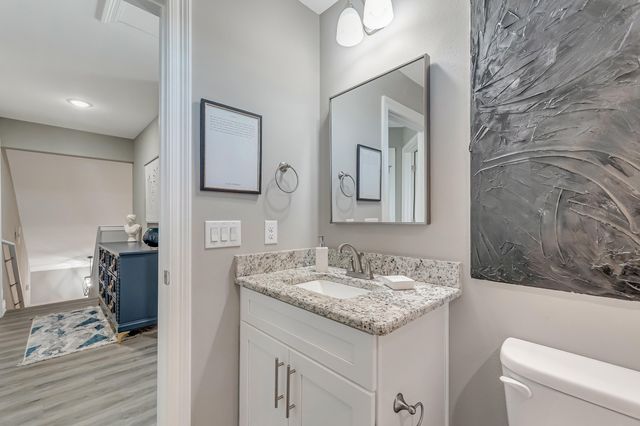 2339 Hadleigh Hills Court, Navarre, FL 32566