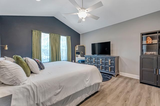 2339 Hadleigh Hills Court, Navarre, FL 32566