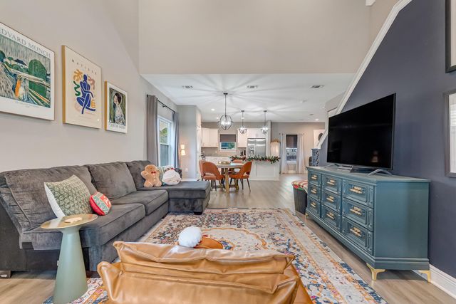 2339 Hadleigh Hills Court, Navarre, FL 32566