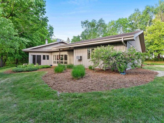 N5682 Meadowlark Road, Sheboygan Falls, WI 53085
