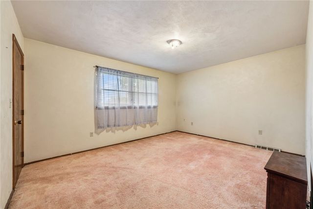 131 Pershing Ave, Bullskin Twp, PA 15666