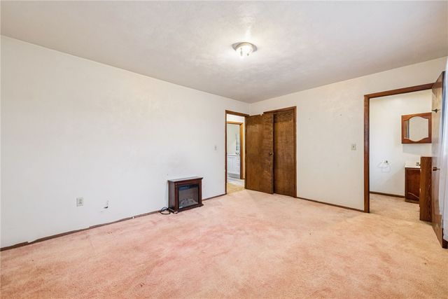 131 Pershing Ave, Bullskin Twp, PA 15666