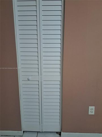 28322 SW 141st Ct, Homestead, FL 33033