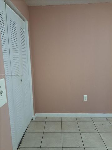 28322 SW 141st Ct, Homestead, FL 33033