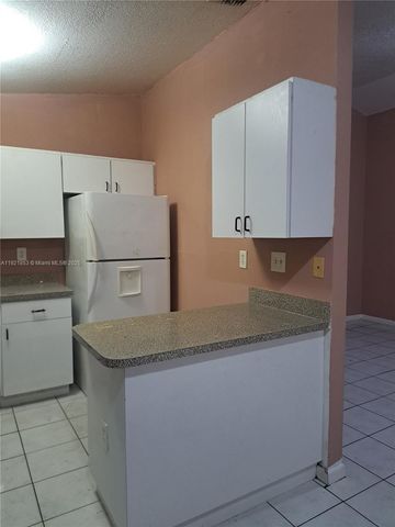 28322 SW 141st Ct, Homestead, FL 33033