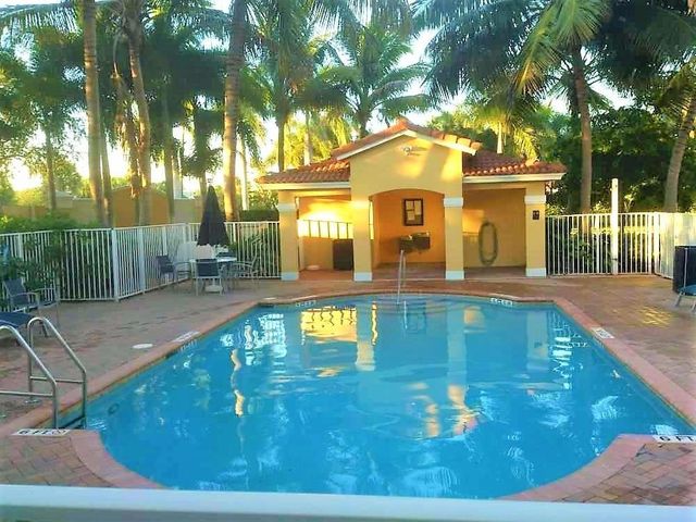 118 Ocean Cay Way, Hypoluxo, FL 33462