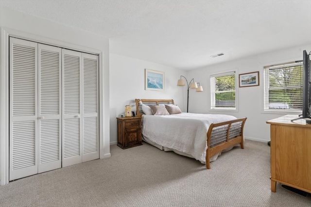 3502 Tuckers Ln 3502, Hingham, MA 02043