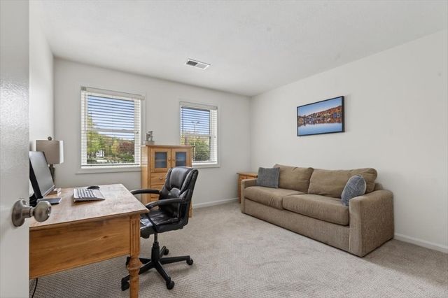 3502 Tuckers Ln 3502, Hingham, MA 02043