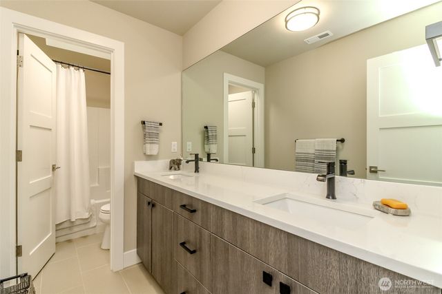9308 270th Street E, Graham, WA 98338