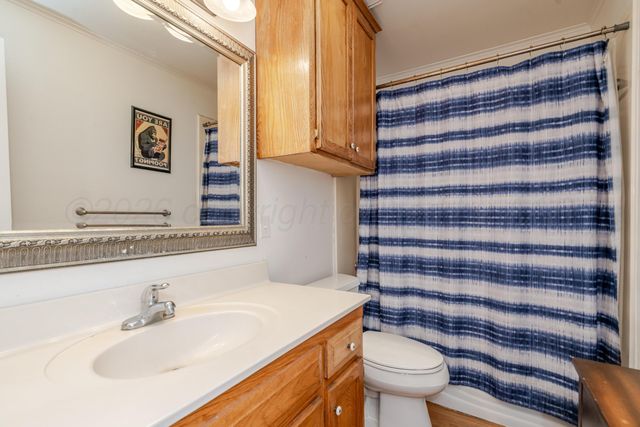 33 CANYON RIM Drive, Canyon, TX 79015