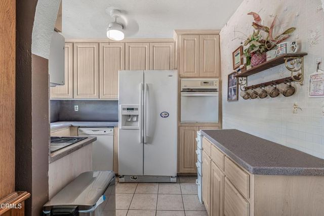 817 Benson Way, Thousand Oaks, CA 91360