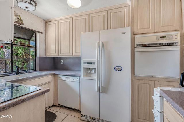 817 Benson Way, Thousand Oaks, CA 91360