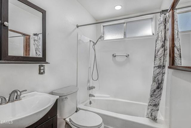 817 Benson Way, Thousand Oaks, CA 91360