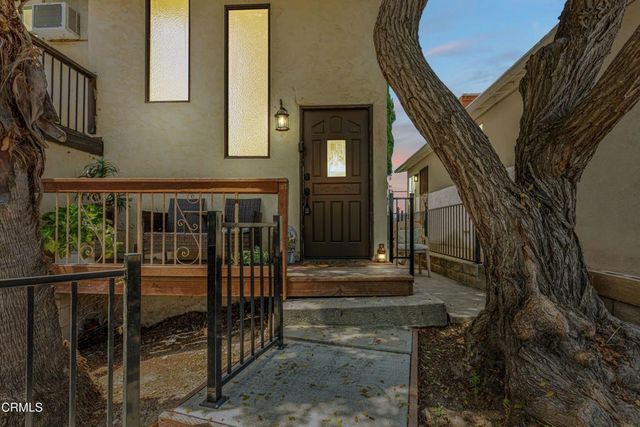 817 Benson Way, Thousand Oaks, CA 91360