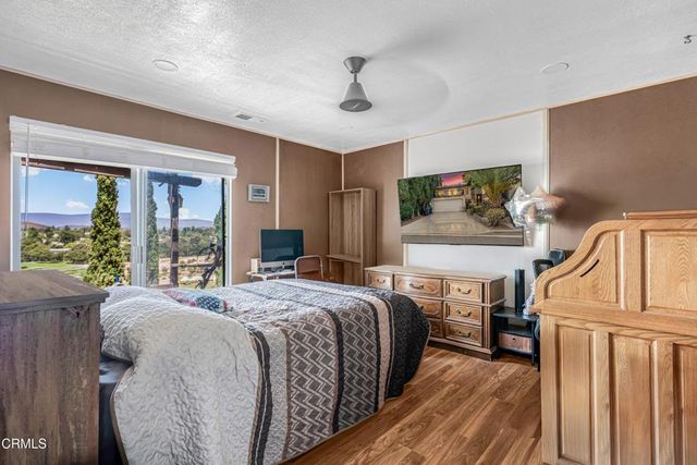 817 Benson Way, Thousand Oaks, CA 91360
