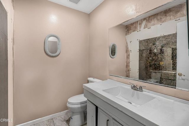 817 Benson Way, Thousand Oaks, CA 91360