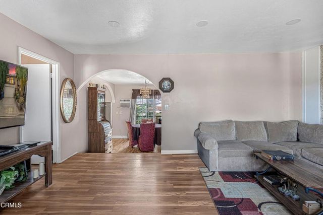 817 Benson Way, Thousand Oaks, CA 91360