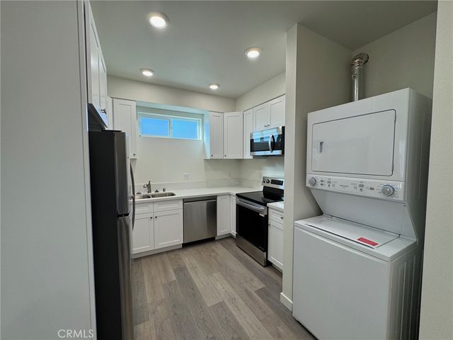 9623 Haas Avenue, Los Angeles, CA 90047