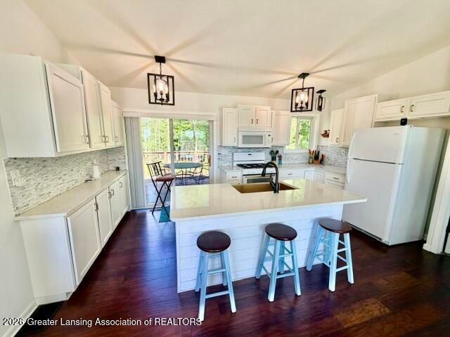 3901 Bostedor Road, Eaton Rapids, MI 48827